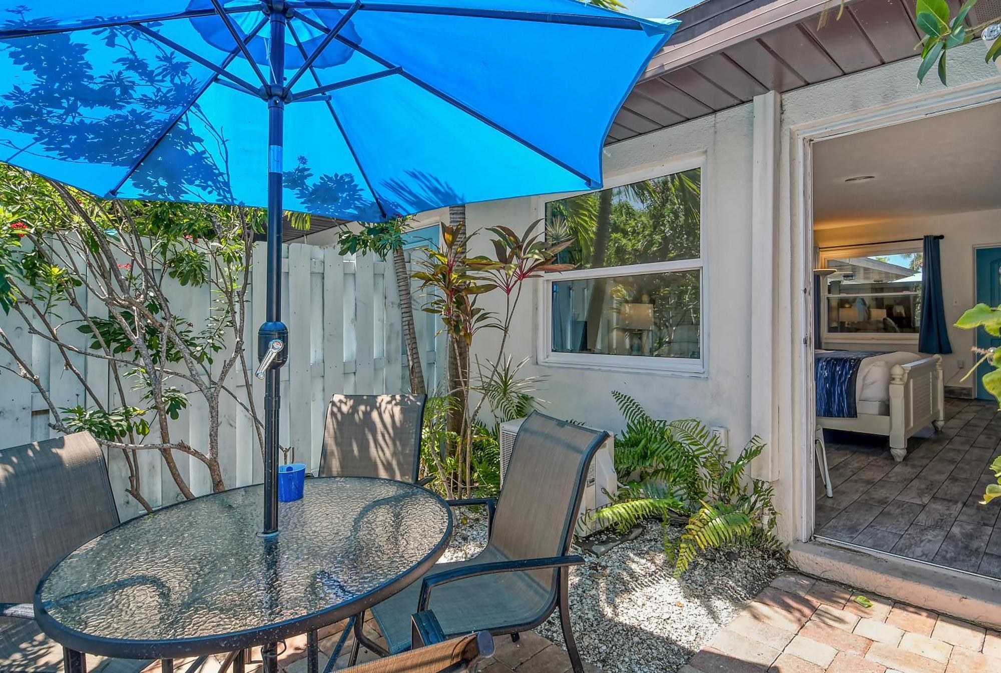 Siesta Key Palms Resort Point O'Rocks المظهر الخارجي الصورة
