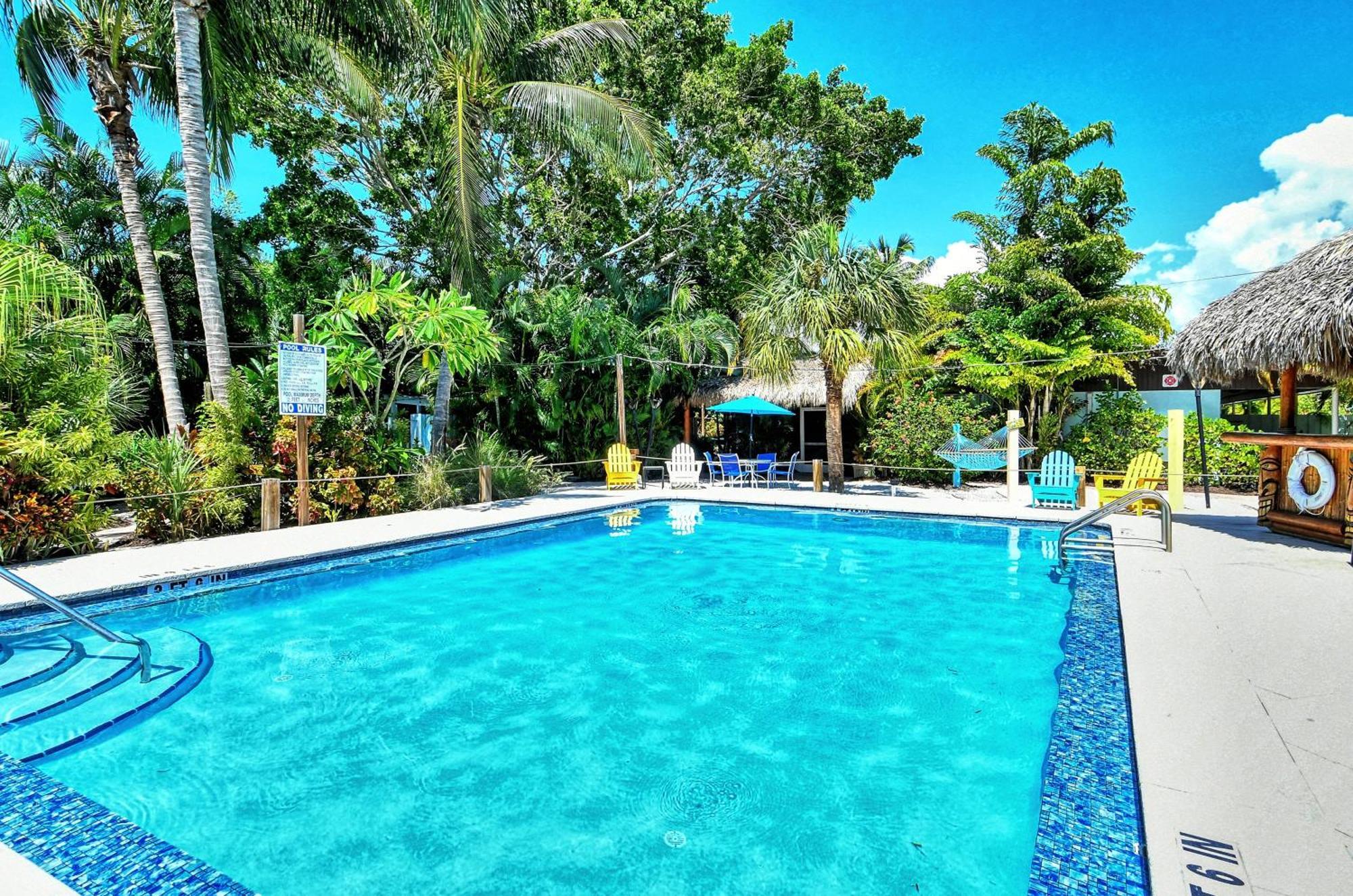 Siesta Key Palms Resort Point O'Rocks المظهر الخارجي الصورة