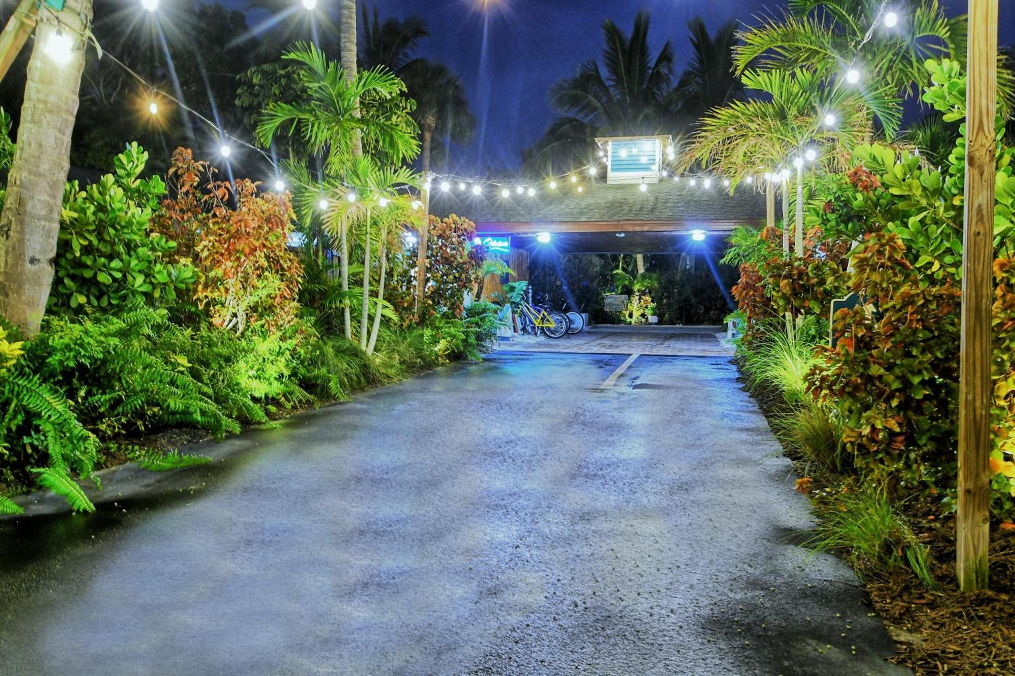 Siesta Key Palms Resort Point O'Rocks المظهر الخارجي الصورة