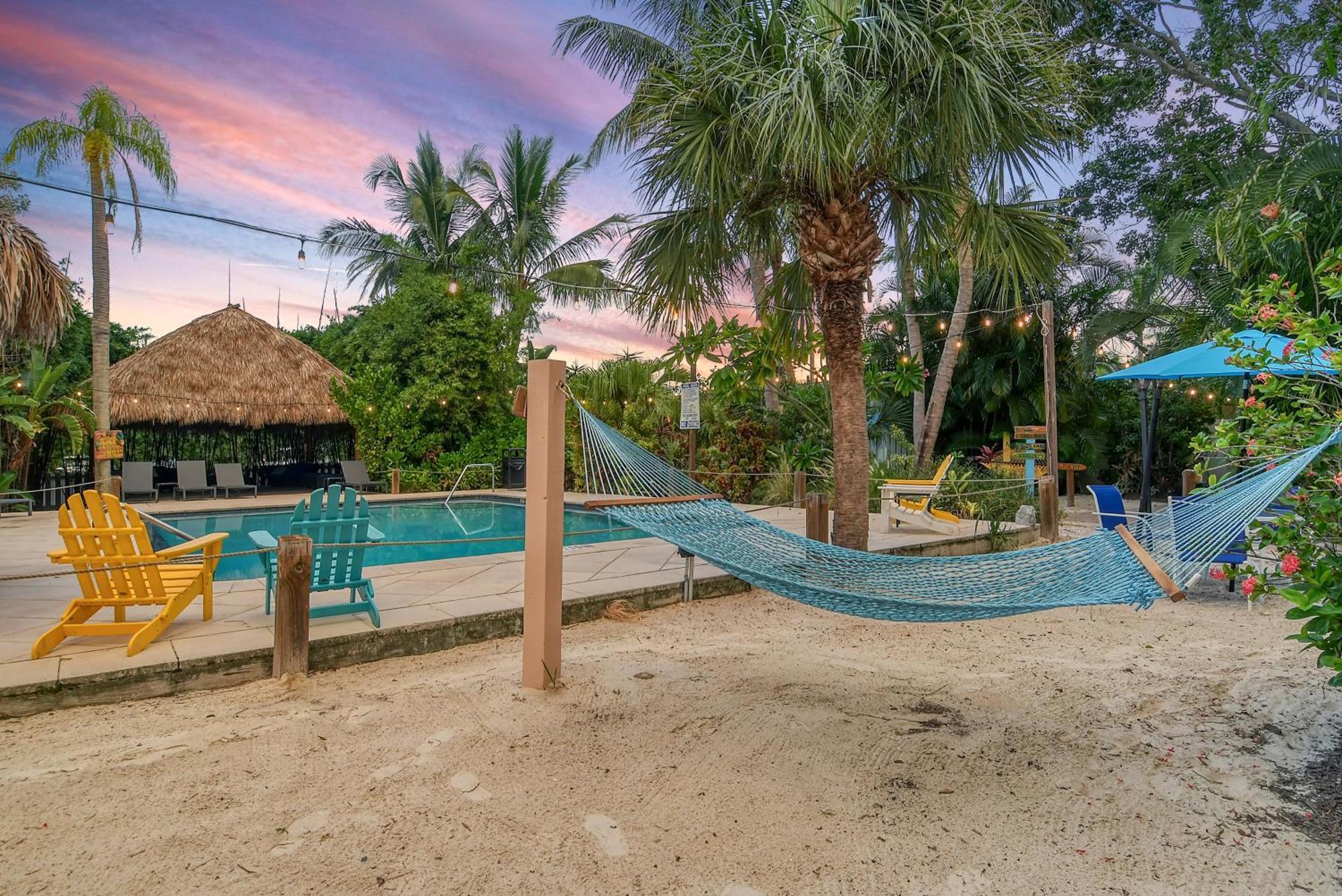 Siesta Key Palms Resort Point O'Rocks المظهر الخارجي الصورة