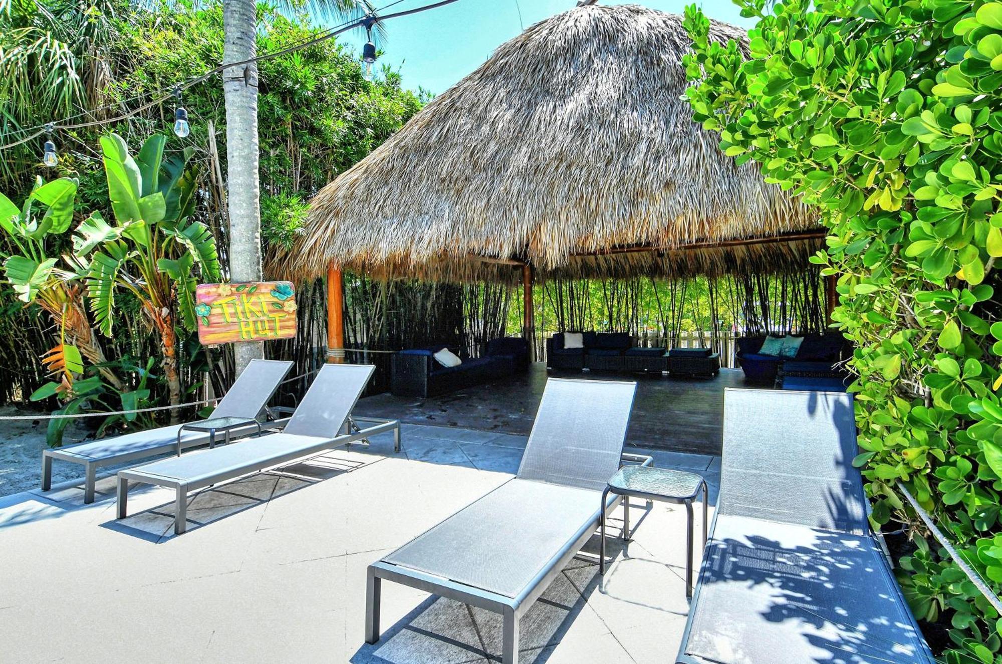 Siesta Key Palms Resort Point O'Rocks المظهر الخارجي الصورة